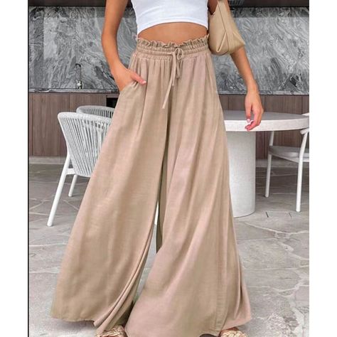 Croatia Outfits, Lady Streetwear, Model Celana, Brand Moodboard, High Waist Wide Leg Pants, Yoga Style, Pockets Fashion, Wardrobe Refresh, Pants Women Fashion