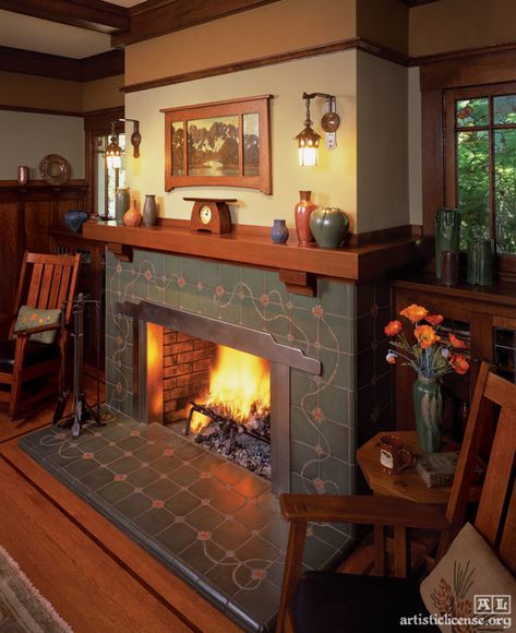 Craftsman Style Fireplace, Craftsman Interiors, Craftsman Fireplace, Arts And Crafts Interiors, Arts And Crafts Bungalow, Craftsman Decor, Craftsman Interior, Craftsman Bungalow, Handcrafted Tile