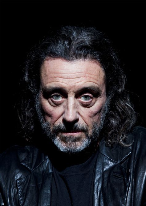 Ian McShane - an actor who just gets better and better. Ian Mcshane, Uk Actors, Wow Photo, Old Faces, American Gods, Annie Leibovitz, Hollywood Legends, Celebrity Portraits, Famous Men