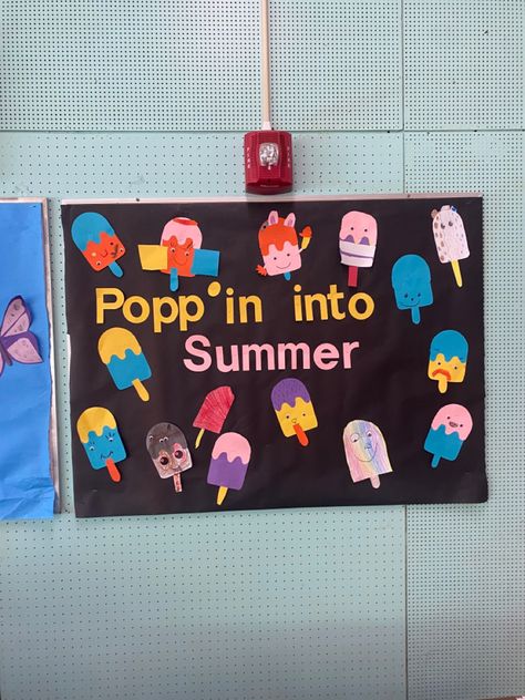 Back To School Art Bulletin Boards, Popsicle Bulletin Board, Toddler Activities Daycare, Summer Bulletin Board, Senior Living Activities, Summer Bulletin Boards, Classroom Boards, School Door Decorations, Boards Ideas