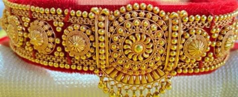 Guluband Necklace Gold, Pahadi Jewellery Design, Kumauni Jewellery, Garhwali Jewellery, Kumaoni Jewellery, Pahadi Jewellery, Nath Design, Indian Brides Jewelry, Indian Gold Necklace Designs