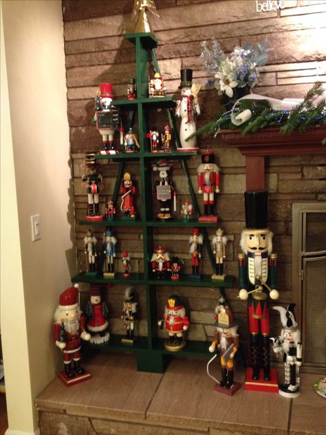 Nutcracker Christmas Display Ideas, Nutcracker Collection Display Ideas, Nutcracker Display Ideas Christmas, How To Display Nutcracker Collection, Nutcracker Display Ideas, Nutcracker Makeover, Nutcracker Themed Christmas, Nutcracker Display, Auntie Claus