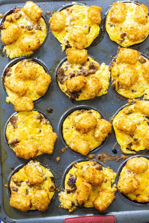 Sausage and Cheese Tater Tot Cups Tater Tot Cups, Breakfast Muffin Cups, Whole Breakfast, Tator Tot Breakfast, Tator Tot Recipe, Ground Breakfast Sausage, Muffin Tin Breakfast, Sausage Breakfast Muffins, Sausage Egg Muffins