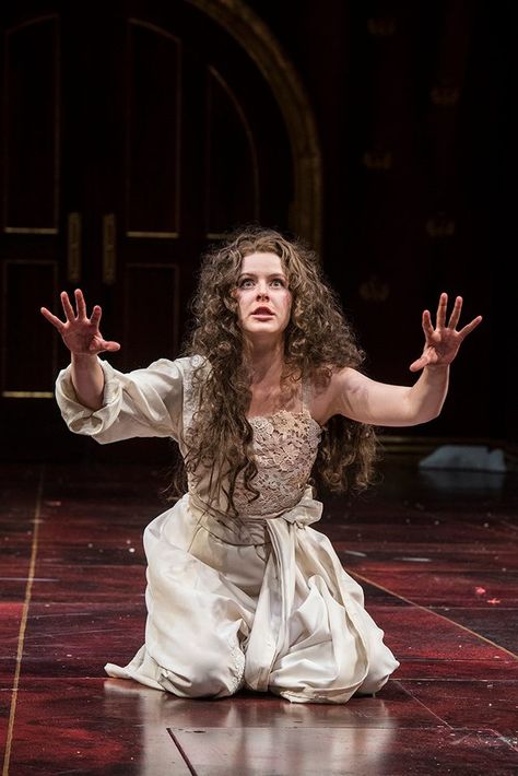 Utah Shakespeare Festival re-examines Hamlet and Ophelia | Folger Shakespeare Library Shakespeare Photos, Hamlet Theatre, Hamlet Play, Dracula Makeup, Ophelia Hamlet, Hamlet And Ophelia, Utah Shakespeare Festival, What Is Fiction, Shakespeare Words