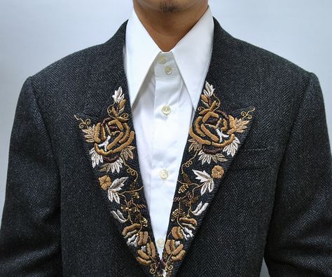 Embroidered lapel Embroidered Suit Jacket Men, Embroidered Suit Men, Embroidered Wedding Suit, Floral Suit Men, Fun Suits, Lapel Embroidery, Floral Attire, Wedding Vest, Art Nouveau Weddings