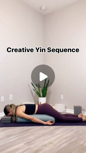 Yin Yoga Heart Opener, Yin Yoga Twists, Yin Yoga With Blocks, Supine Twist Yoga, Evening Yin Yoga Sequence, Autumn Yin Yoga Sequence, Yin Yoga Bolster, Yin Poses With Bolster, Yoga With Bolster Sequence