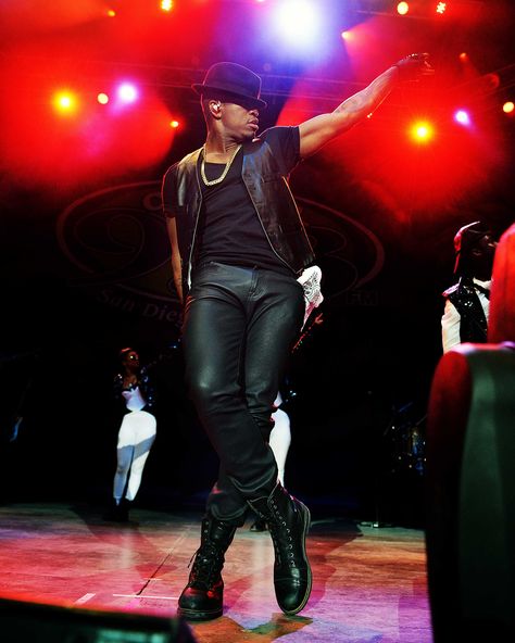 Photo of NE-Yo photo by Tim Kellogg Neyo Concert, Artists Performing, Blues Festival, Studio Shoot, Live Concert, Party Looks, Concert Outfit, Rock And Roll, Concert