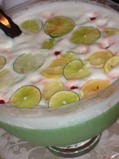 Lime Sherbert Punch, Lime Sherbet Punch, Wedding Punch, Lime Sherbert, Sherbet Punch Recipes, Yum Drinks, Harvest Dinner, Sherbet Punch, Paula Dean