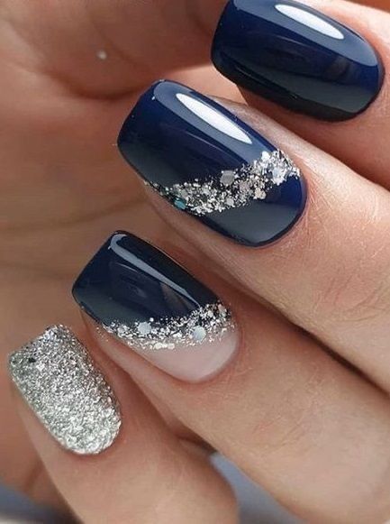 Navy And Silver Nails, Chrome Nail Ideas, Blue And Silver Nails, Silver Nail Designs, Navy Nails, Navy Blue Nails, Chrome Nail, Coffin Shape Nails, Short Acrylic Nails Designs