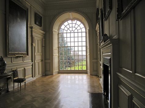 Easton Neston  |  A recent photograph of the cross hall gallery on the main upper floor.  It may be reasonable to assume that Hawksmoor designed this space in detail. Conservatory Windows, Entrance Halls, Inside Job, House Interiors, House Goals, House Inspo, Dream Home Design, 인테리어 디자인, House Inspiration