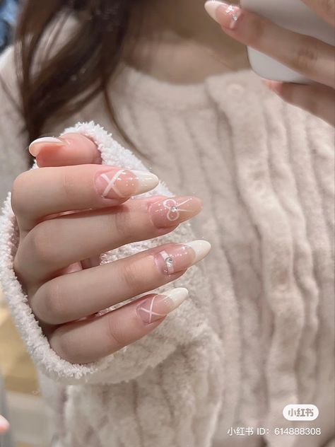 Cotteque Nails, Japanese Nail Designs Simple, Nail Designs Douyin, Ballet Nails Designs, Coquette Nails Almond, Ballet Core Nails, Croquette Nails, Ribbon Nails, Coquette Nail