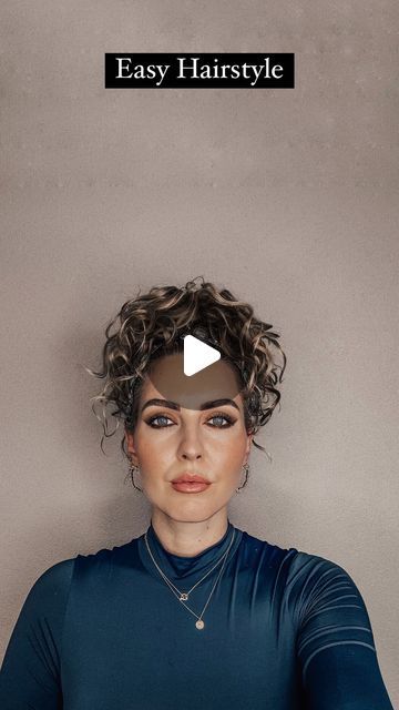 Nikita Berkhout | Creator on Instagram: "Easy Updo 👉Comment link for the hair accessories 

 #hairstyles #winterhairstyles #easyhair #curlyhairstyle #exploremore #explorepage #viral #krullen #curlyhair #wavyhair #curlytutorials #easyhairstyle #easyhairstyles #curlyhairstyles #curlygirl #trendinghair #hairtutorial #hair #fy #foryou" Hair Accessories Hairstyles, Accessories Hairstyles, Claw Clip Hairstyles, Easy Updo, Easy Updos, Clip Hairstyles, Easy Hairstyle, Hair Wraps, Winter Hairstyles