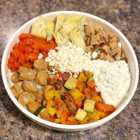 GREEK RICE BOWL Greek Rice Bowl, Greek Yogurt Tzatziki, Greek Rice, Healthy Supper, Chicken Bowl, Turkey Burger, Turkey Burgers, Artichoke Hearts, Jasmine Rice