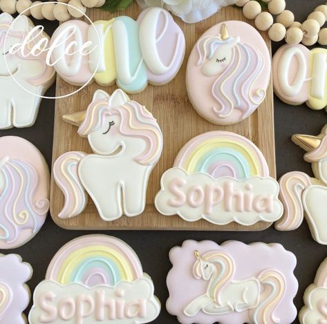 Softball Cookies, Rainbow Sugar Cookies, Rainbow Unicorn Birthday Party, First Birthday Cookies, Royal Iced Cookies, Sugar Cookie Royal Icing, Unicorn Cookies, Girl Bday Party, Rainbow Unicorn Birthday