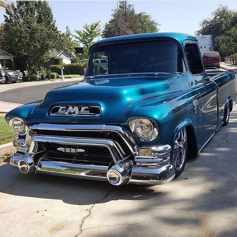 16.2k Likes, 55 Comments - Modern Day Hot Rods (@moderndayhotrods) on Instagram: “This ‘56 GMC is  Such a cool truck owned by @merrillslim #GMC #1956 #moderndayhotrods” #classictrucks Gmc Pickup Trucks, Truck Storage, Custom Pickup Trucks, Old Pickup, Old Pickup Trucks, Classic Pickup Trucks, Gm Trucks, Gmc Truck, Chevy Pickups