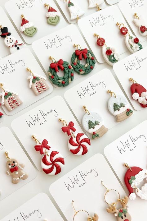 Clay Magnets, Diy Earrings Polymer Clay, Polymer Clay Jewelry Tutorials, Handmade Clay Jewelry, Christmas Clay, Jewelry Styles, Polymer Clay Christmas, Polymer Clay Diy, Polymer Clay Jewelry Diy