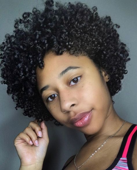 Tiny Afro, Cute Short Natural Hairstyles, Big Chop Natural Hair, Short Natural Curly Hair, Hair Goal, Natural Curly Hair Cuts, Tapered Natural Hair, Natural Hair Short Cuts, Girls Natural Hairstyles