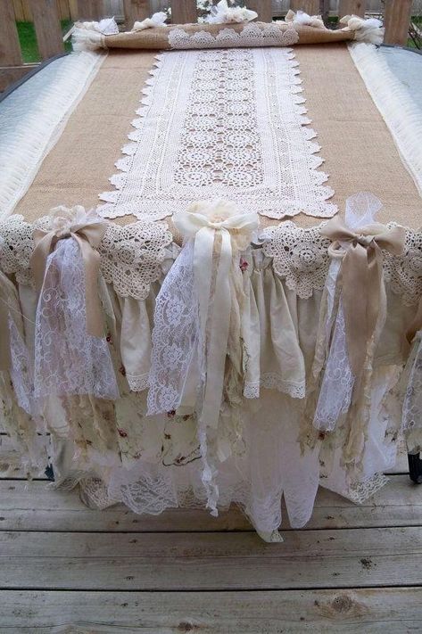 Shabby Chic Tablecloth, Burlap Runner, Burlap Tablecloth, Tricia Guild, Burlap Runners, Burlap Projects, Shabby Chic Table, Chic Table, Round Tables