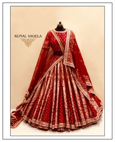 Red Lehenga Banarasi, Banarsi Bridal Lehenga, Banarasi Bridal Lehenga, Indian Bridal Wear Red, Indian Wedding Gowns, Designer Bridal Lehenga Choli, Red Bridal Dress, Wedding Lehenga Designs, Indian Bride Outfits