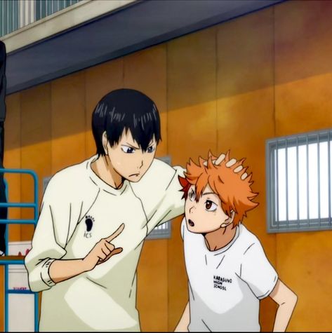 𝘩𝘢𝘪𝘬𝘺𝘶𝘶!! Collage Des Photos, Kageyama X Hinata, Haikyuu Kageyama, Haikyuu 3, Kageyama Tobio, Haikyuu Ships, Anime Reccomendations, Anime Screenshots, Haikyuu Anime