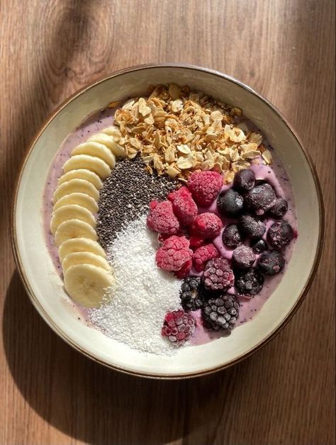 ℒ on Twitter: "smoothie bowls https://t.co/02G9rN9boB" / Twitter Acai Bowl Recipe Easy, Healthy Food Motivation, Smoothie Bowls, Food Goals, Food Is Fuel, Discord Server, Smoothie Bowl, Pretty Food, Food Cravings