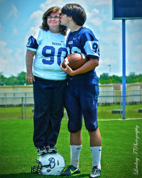 Football Pics With Mom, Mother And Son Football Picture Ideas, Mom And Me Football Pictures, Mother Son Senior Football Picture Ideas, Senior Football And Mom Pictures, Senior Mom And Son Football Pictures, Football Mom And Son Pictures, Senior Mom Football Pictures, Mom And Football Player Pictures