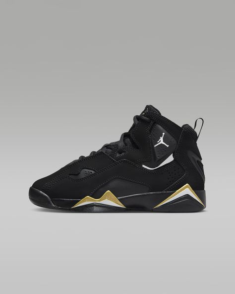 The Jordan True Flight takes design elements from the iconic AJ7 to craft a sneaker that brings a classic performance look to streetwear. It features premium leather structured around an internal sleeve for a secure fit that's easy to get on and off. A heel Air unit and long-lasting foam combine for soft underfoot cushioning. Shown: Black/Metallic Gold/White Style: 343795-017 Tennis Jordan, Jordan True Flight, Girly Car Accessories, Nike Kicks, Girly Car, Jordan 7, Kids Jordans, Black Metallic, Shoes Nike