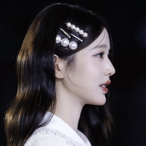 Wonyoung Izone Makeup, Wonyoung Jawline, Wonyoung Front Profile, Wonyoung Front Face, Wonyoung Side View, Wonyoung Nose, Wonyoung Side Profile, Wonyoung Hair, Asian Hair Inspo