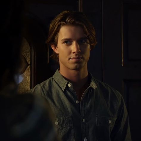 Jason Dilaurentis Icons, Jason Dilaurentis, Mike Montgomery, Drew Van Acker, Van Acker, Liar Liar, Fit People, Character Icons, Fictional Crushes