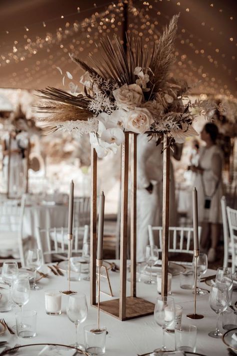 Bridal Table Set Up Ideas, Chic Neutral Wedding, Boho Wedding Seating Chart Display, Wedding Table Centerpieces Rustic Floral Arrangements, Boho Wedding Head Table Decor, Boho Chic Centerpieces Wedding, Wedding Centerpieces Pompous, Wedding Decorations With Pampas, Boho Neutral Wedding Decor