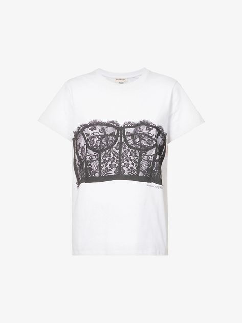 Discover great products at the best prices at Dealmoon. Alexander McQueen Corset-print cotton-jersey T-shirt. Price:$410.00 at Selfridges Alexandra Mcqueen, Gothic Script, Alexander Mcqueen Fashion, Lace Print, Simple Tshirt, Black Corset, S Signature, Fashion Sale, British Style