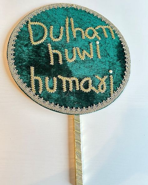 🌸 **Wedding Props with Slogans on Decorated Board for Your Pakistani Shaadi Ceremony** 🌸 Add a fun and personalized touch to your shaadi ceremony with our unique wedding props! Featuring charming slogans displayed on a beautifully decorated board, these props are perfect for photo booths, guest interactions, and creating memorable moments. ✨ **Features:** - Customizable slogans on each prop - Displayed on a beautifully decorated board - Ideal for photo booths and guest interactions - Perfec... Shadi Props Ideas, Pakistani Engagement Decorations At Home, Diy Wedding Props, Wedding Items Decoration, Wedding Props Indian, Mehndi Props Ideas, Photo Booth Ideas Wedding, Wedding Props Ideas, Mehndi Props