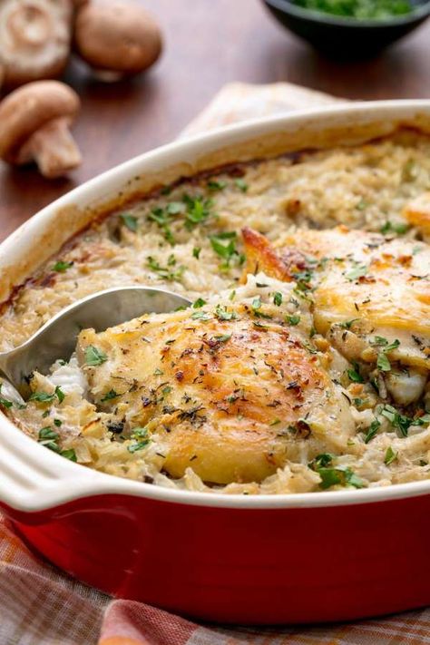 Easy Chicken And Rice Casserole, Easy Chicken Rice Casserole, Chicken Rice Casserole Recipes, Easy Chicken Casserole Recipes, Chicken And Rice Casserole, Chicken Casseroles, Creamy Chicken And Rice, Chicken Casserole Easy, Easy Chicken And Rice