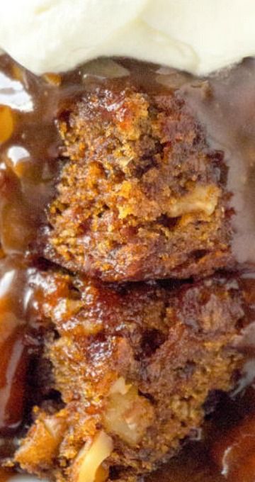 Amish Country Date Nut Pudding Date Bread Pudding, Amish Sugar Cakes, Amish Date Pudding, Amish Neighbor Cake, Date Nut Cake Recipes, Date Nut Pudding Recipe, Amish Pudding, Amish Bread Pudding Recipe, Amish Deserts