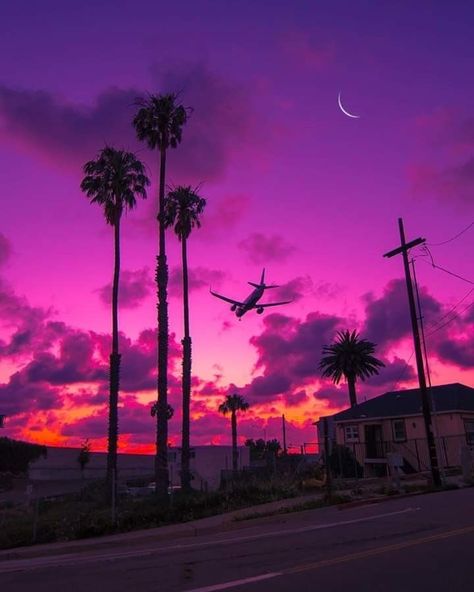 Purple Sunset, Amazing Sunsets, Sunset Wallpaper, Pretty Sky, Tumblr Wallpaper, Sunset Pictures, Pink Sky, Beautiful Sky, Landscape Wallpaper