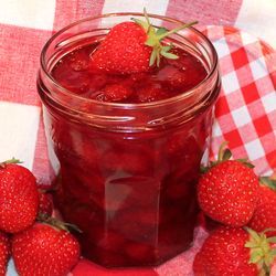 Strawberry Stuff, Strawberry Aesthetic, Strawberry Bread, Theme Soft, Strawberry Preserves, Strawberry Patch, Easy Strawberry, Strawberry Fields, Apple Butter