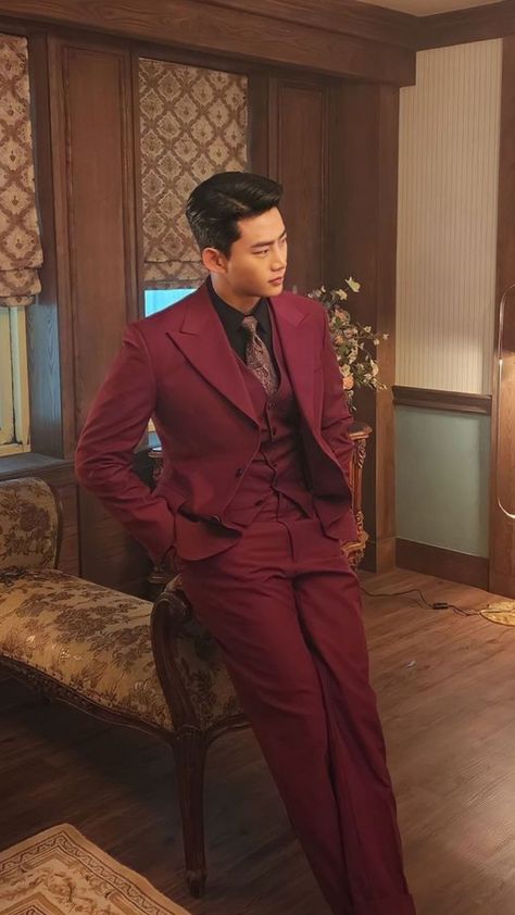 Vincenzo Fashion, Ok Taec Yeon, 2pm Kpop, Captain America Suit, Maroon Suit, Ok Taecyeon, Celebrity Singers, Red Suit, Fake Love