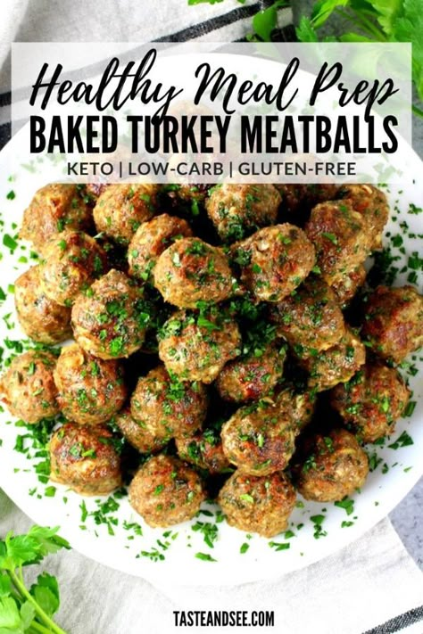 Baked Turkey Meatballs, Turkey Meatballs Healthy, Healthy Meatballs, Healthy Eating Quotes, Turkey Meatballs Baked, Turkey Meatball Recipe, Healthy Turkey, Healthy Baked, Baked Turkey