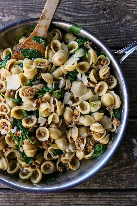 Creamy Spinach Sausage Pasta Spinach Sausage Pasta, Spinach Sausage, Sausage Spinach Pasta, Oil Pasta, Meal Plan Week, Sausage Spinach, Olive Oil Pasta, Sides Dishes, Easy Pasta Dishes