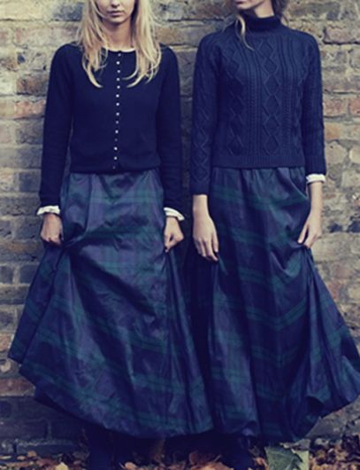 Ball Skirts, Silk Skirts, Tartan Clothing, Roses Black, Black Watch Tartan, Tartan Skirt, Cabbages, Country Fashion, Functional Fashion