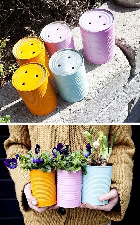 14. Tin Can Planters There are always an abundance of tin cans, and they make for cute gifts! I like this idea as a teacher’s gift. You could even write a special message on the outside. Diy Balcony, نباتات منزلية, Tin Can Crafts, Have Inspiration, Tin Cans, Balcony Decor, Tin Can, Small Garden, Herb Garden