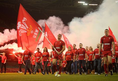 New Wales rugby shirt unveiled - complete with red shorts and black trim - Wales Online Wales Rugby Team, Things To Do In Wales, Rugby Images, Wales Country, Devils Bridge, Rugby Kit, Rugby Games, Wales Rugby, Welsh Rugby