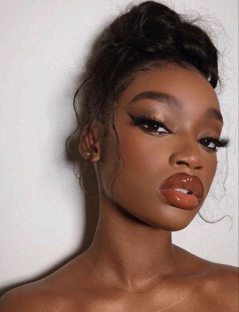 Mekap Mata, Brown Girls Makeup, Soft Makeup Looks, Makeup For Black Skin, Formal Makeup, Brown Skin Makeup, Soft Glam Makeup, Black Queens, Smink Inspiration