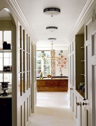 Henriette von Stockhausen Hampshire house | House & Garden Sophie Ashby, Adam Architecture, Georgian Kitchen, Georgian Country House, English Country House Style, Modern Georgian, Hampshire House, Regency House, House In London