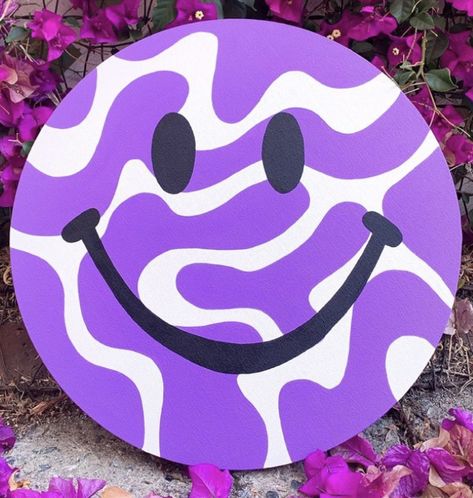 Emoji Painting Ideas, Painting Smiley Face, Painting Ideas Smiley Face, Purple Aesthetic Smiley Face, Drippy Smiley Face Painting, Smiley Face Sorority Canvas, Emoji Painting, Cute Easy Paintings, Emoji Wallpaper