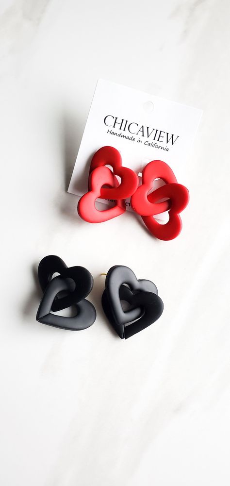 Valentine's Polymer Clay Earrings, Valentines Clay Earrings Diy, Valentine Clay Earrings Ideas, Valentine Day Earrings, Polymer Clay Valentine Ideas, Valentine Earrings Clay, Polymer Clay Heart Earrings, Polymer Clay Earrings Valentines, Valentines Day Polymer Clay Earrings