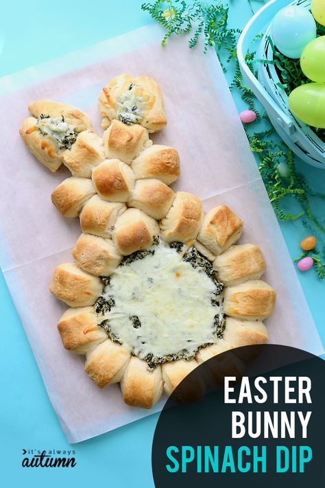 Easter bunny spinach dip {easy Easter appetizer} - It's Always Autumn Bunny Spinach Dip, Homemade Spinach Dip, Easter Appetizer, Spinach Dip Easy, Easter Appetizers Easy, Easter Food Appetizers, Dip Easy, Easter Appetizers, Easter Dishes