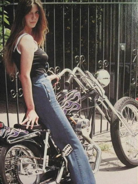 The 70's - Album on Imgur Biker Girl Style, Biker Shorts Outfit, Biker Aesthetic, Vintage Biker, Biker Life, I'm With The Band, Motley Crue, Biker Chick, Easy Rider