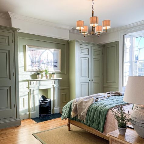 Harriet | She’s Listed | Et voila! Our bedroom is complete! Before & After! Swipe… 💚🤍 She’s layered and textured, with character and warmth. Our safe haven and… | Instagram Clarendon Homes, Georgian Interiors, Dining Room French, French Gray, Victorian Bedroom, Grey Dining Room, Edwardian House, Farrow And Ball, Victorian Terrace