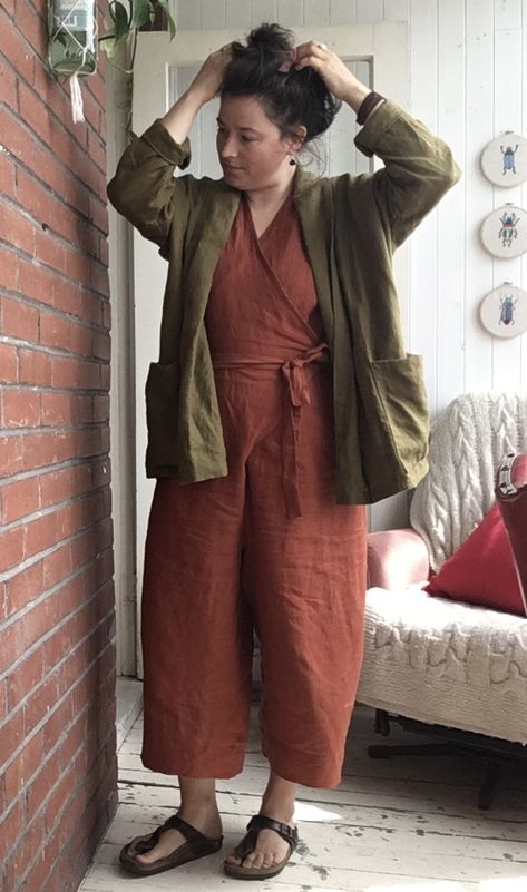 Octogenarian Art Teacher Plus Size, Tailored Plus Size Outfits, Me Made May, Plus Size Outdoorsy Outfits, Octogenarian Style, Plus Size Modest Summer Outfits, Queer Teacher Outfits, Octogenarian Art Teacher Style, Art Teacher Fashion